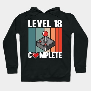 Level 18 Complete 18th Birthday 18 Years Gamer 2002 Hoodie